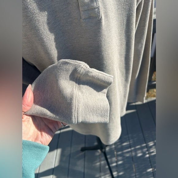 2FER BUNDLE!! Sonoma Men’s Textured Henley Long Sleeve Shirt Cream & Bla…​ - Picture 5 of 10